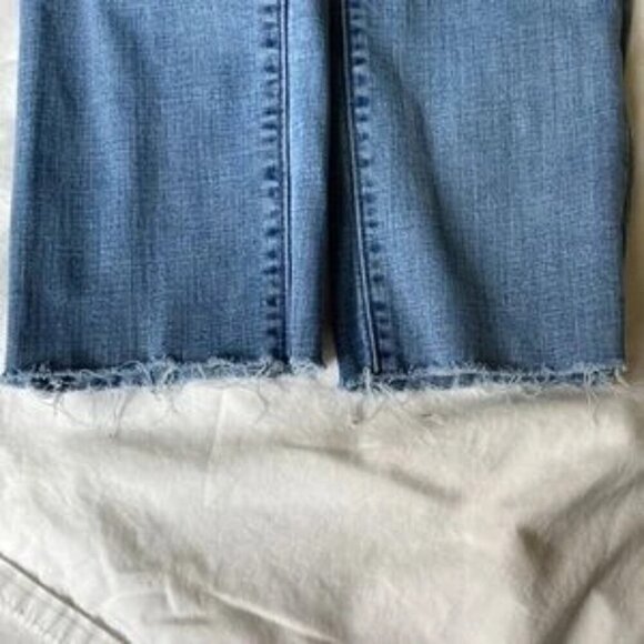 Levi’s Mid-Rise Skinny Blue Jeans Distressed, Fringed Cuffs Size 29 - Picture 13 of 16